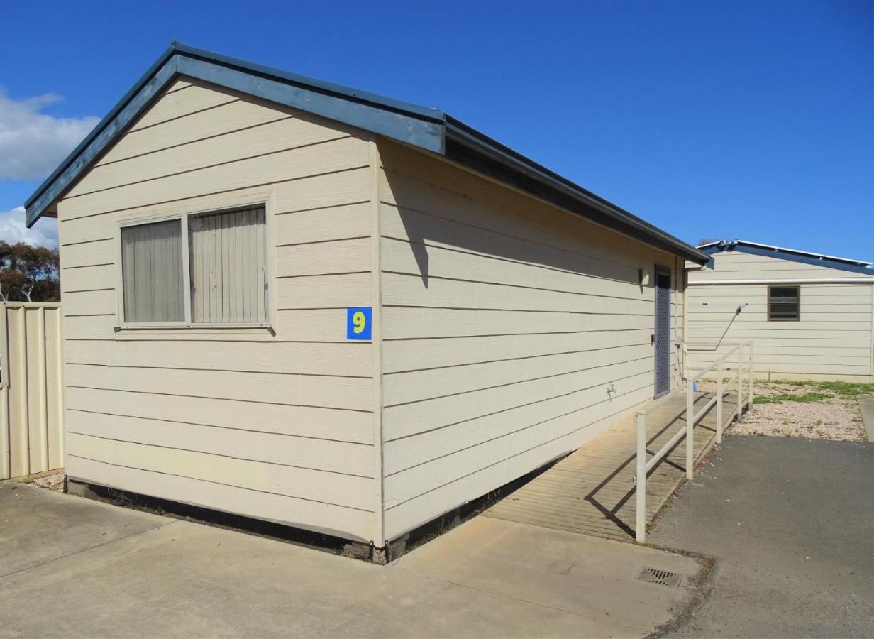 Moonta Bay Cabins Motel Port Moonta Exterior foto